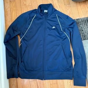 Nike men’s size medium blue lightweight athletic jacket